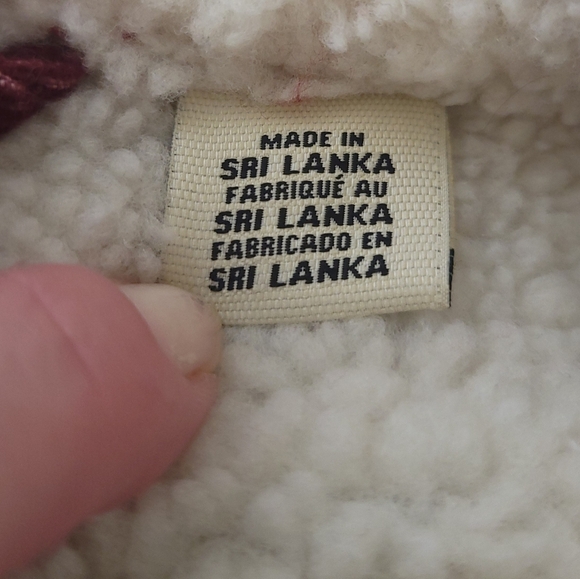 NWT Levi's Original Trucker Jacket Corduroy Sherpa Women's XS Irregular Burgundy - Picture 11 of 16